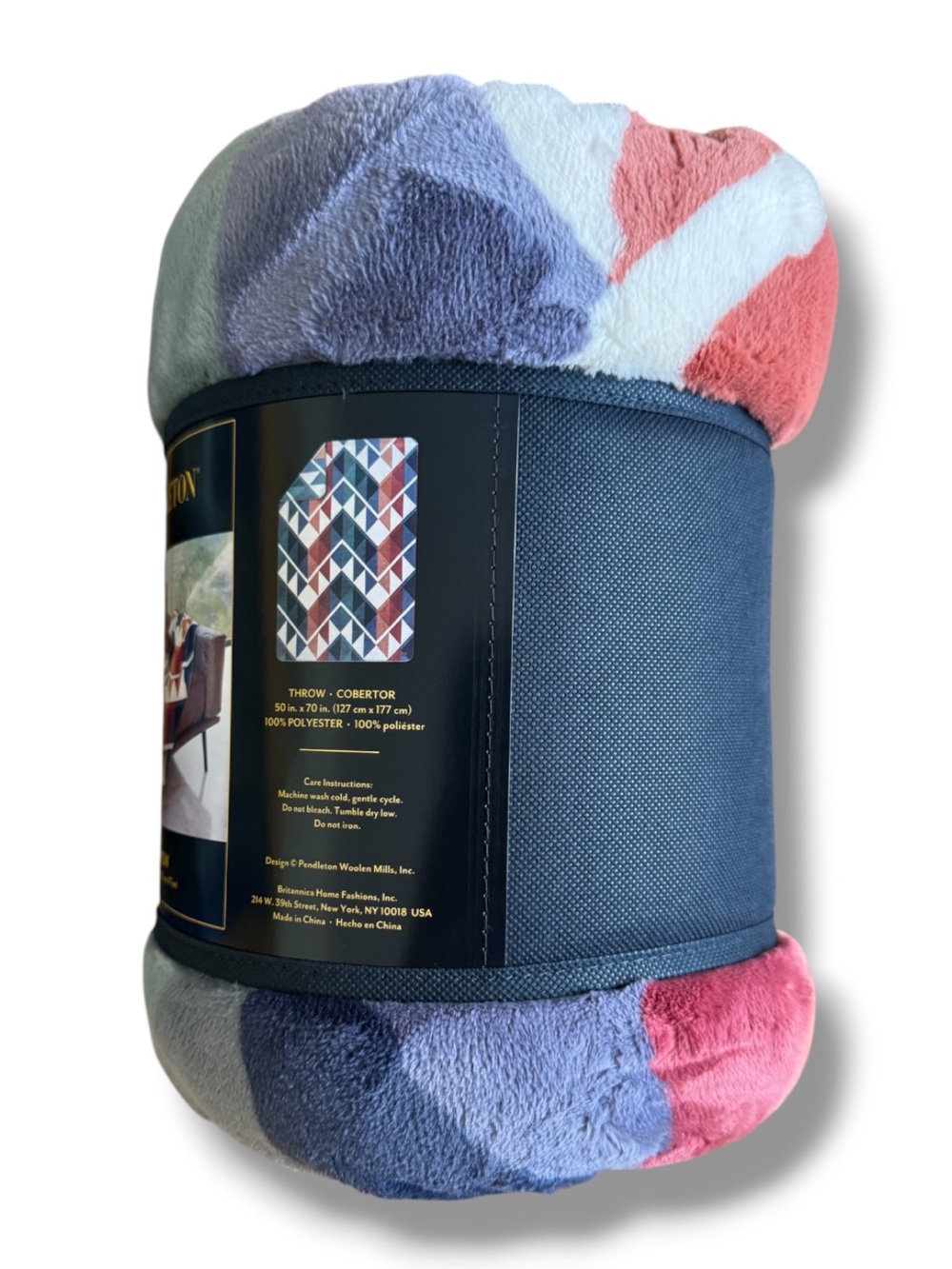 Pendleton Printed Velvety Plush Throw Serrado